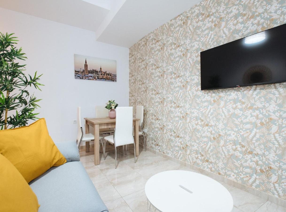 Siete Revueltas Suite Apartment Séville Extérieur photo