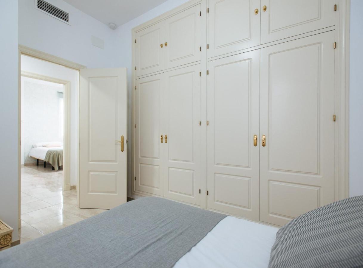 Siete Revueltas Suite Apartment Séville Extérieur photo